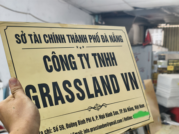 Bảng Hiệu Công Ty Đà Nẵng Mẫu Đẹp Giá Bao Nhiêu?